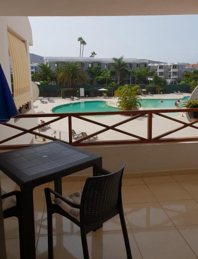 Large Studio Apartment With Lovely Terrace And Wifi 로스크리스티아노스 외부 사진